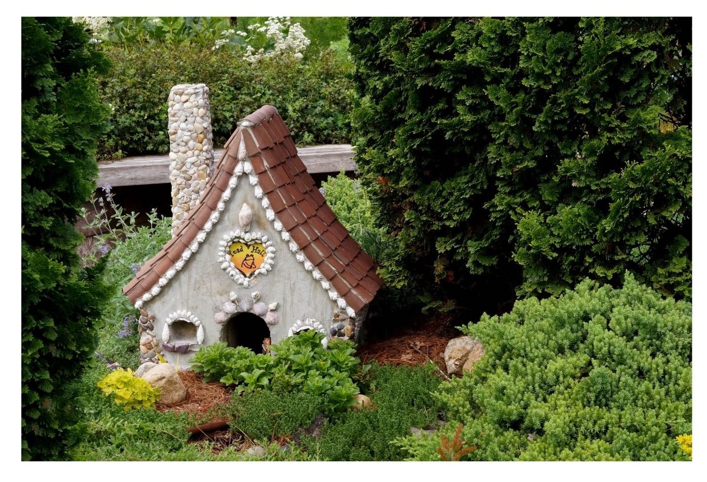 Fairy Garden House with Landscaping